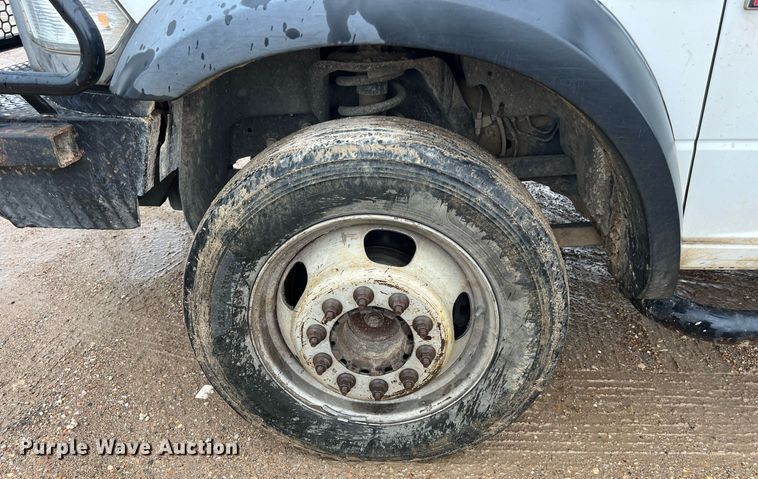 image for item DO2495 2014 Dodge Ram 5500HD Crew Cab flatbed truck