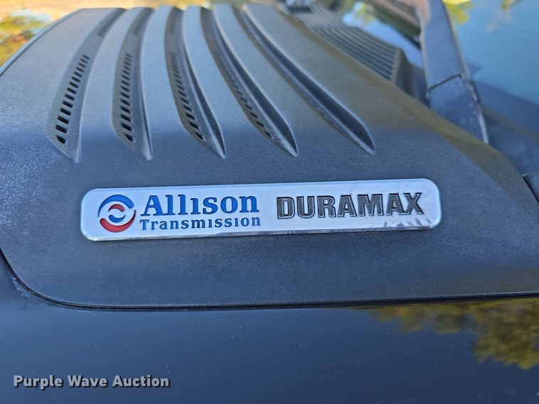 image for item DO5499 2007 Chevrolet Silverado 2500HD Crew Cab pickup truck