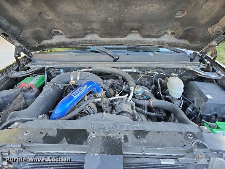 image for item DO5499 2007 Chevrolet Silverado 2500HD Crew Cab pickup truck