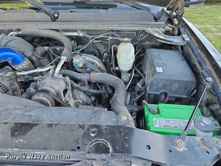 image for item DO5499 2007 Chevrolet Silverado 2500HD Crew Cab pickup truck