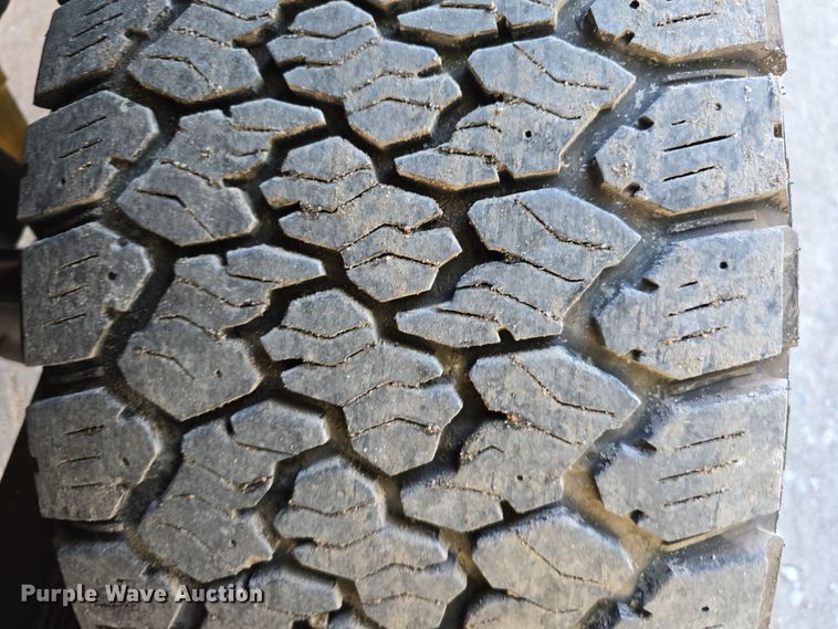 image for item DO5499 2007 Chevrolet Silverado 2500HD Crew Cab pickup truck