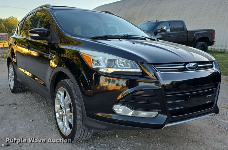 image for item DO5500 2016 Ford Escape Titanium SUV