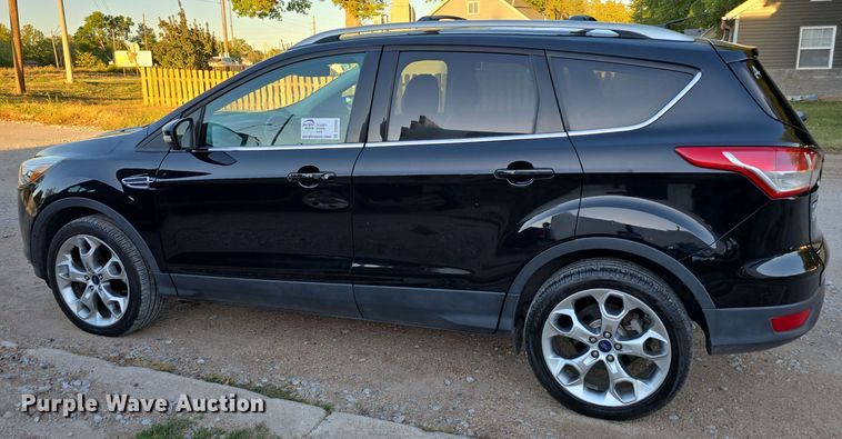 image for item DO5500 2016 Ford Escape Titanium SUV