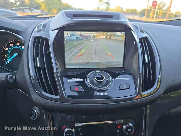 image for item DO5500 2016 Ford Escape Titanium SUV