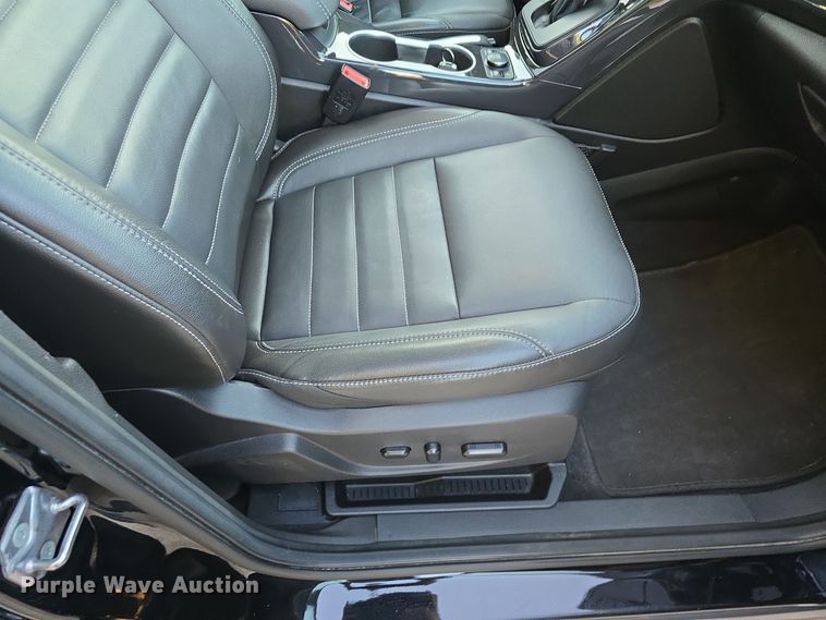 image for item DO5500 2016 Ford Escape Titanium SUV