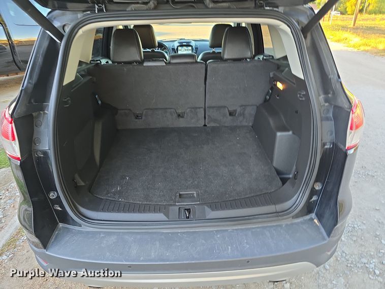 image for item DO5500 2016 Ford Escape Titanium SUV