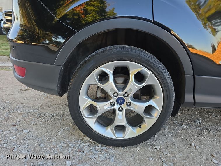 image for item DO5500 2016 Ford Escape Titanium SUV