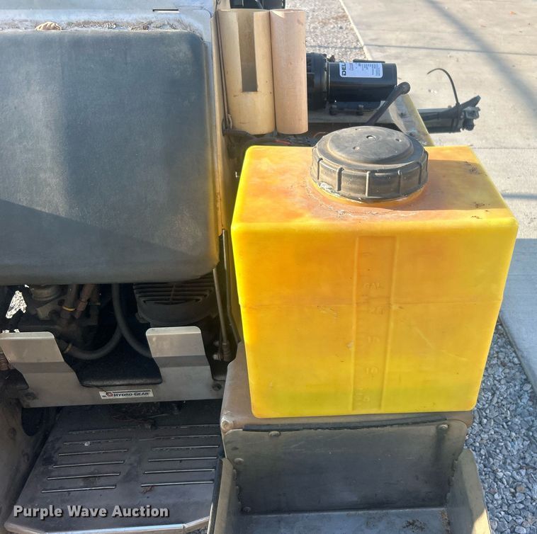 image for item DO7470 LT Rich Z Sprayer  turf sprayer