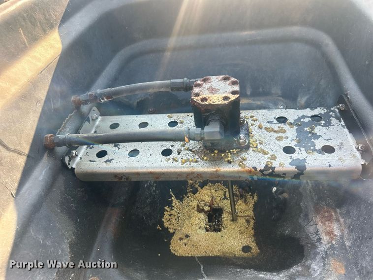 image for item DO7470 LT Rich Z Sprayer  turf sprayer