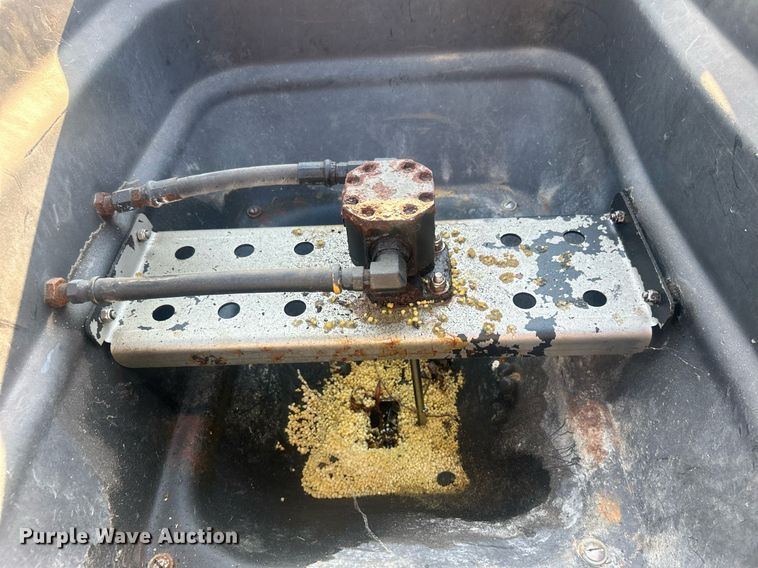 image for item DO7470 LT Rich Z Sprayer  turf sprayer