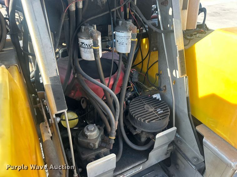 image for item DO7470 LT Rich Z Sprayer  turf sprayer