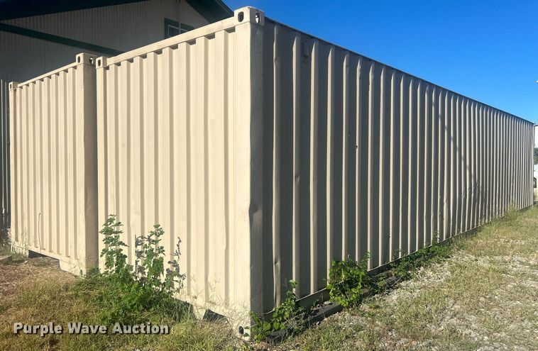 image for item DO7485 Shipping container