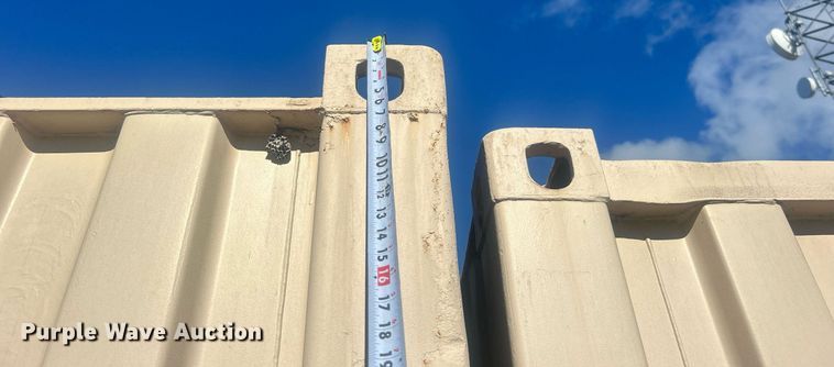 image for item DO7486 Shipping container