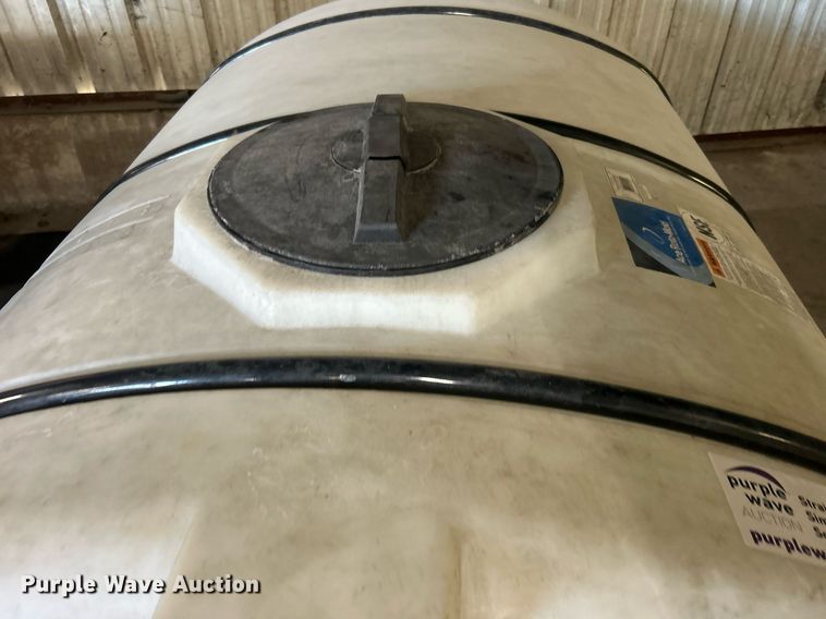 image for item DO7490 Poly tank