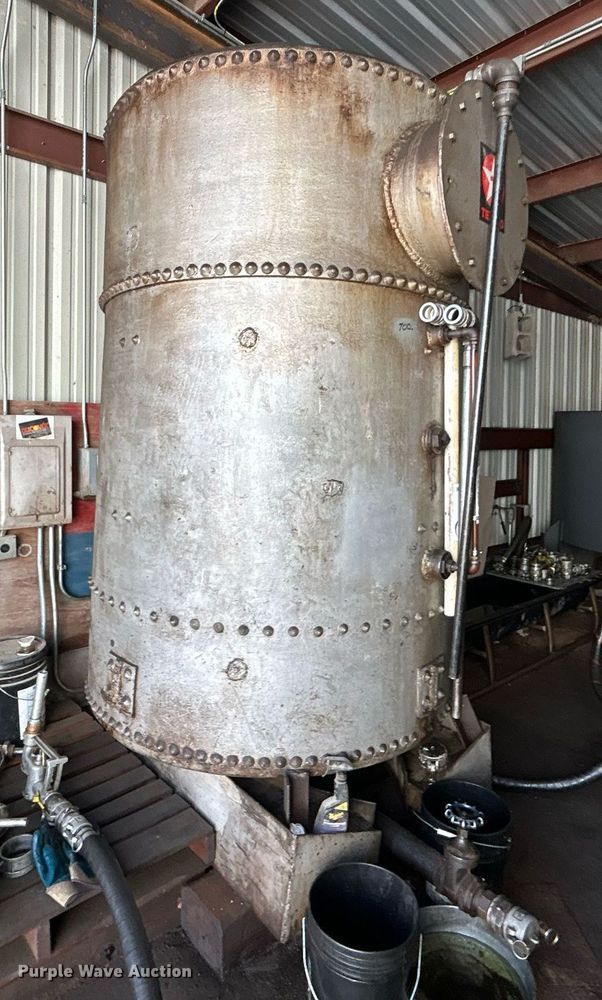 image for item DO7496 Tank