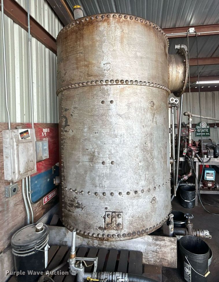 image for item DO7496 Tank