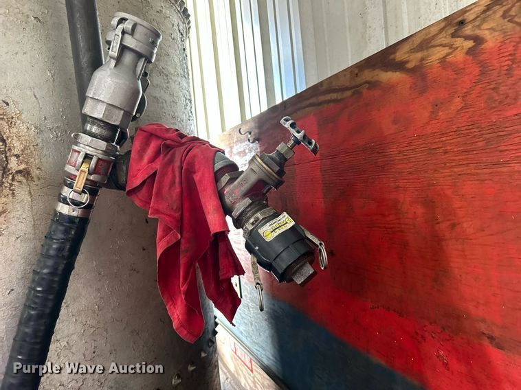 image for item DO7496 Tank