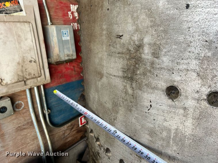 image for item DO7496 Tank