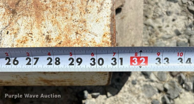 image for item DO7502 (4) auxiliary fuel tanks