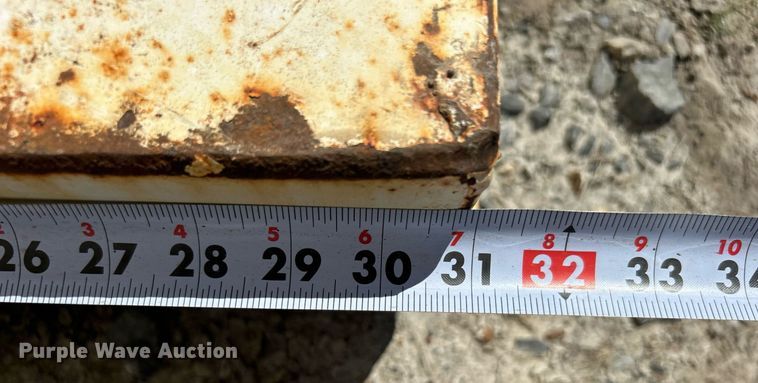 image for item DO7502 (4) auxiliary fuel tanks