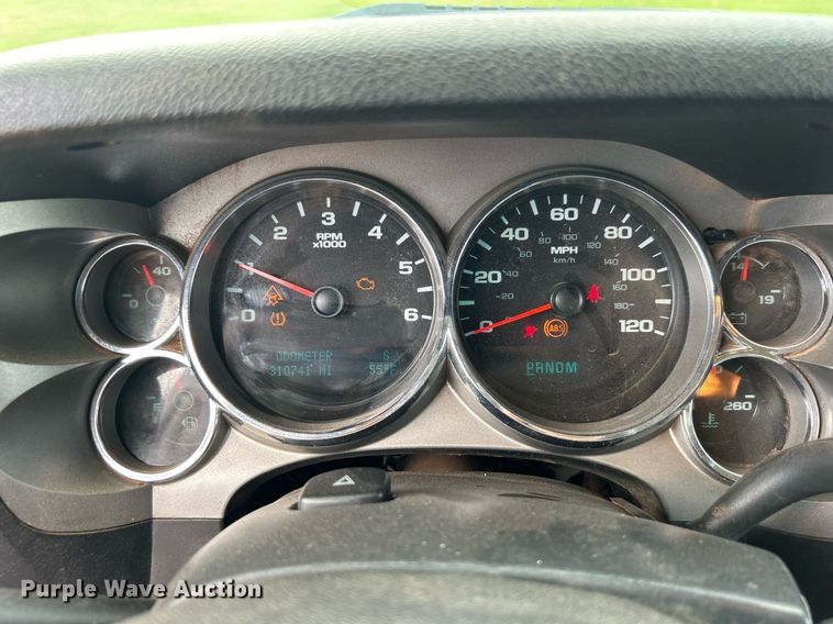 image for item DO7518 2011 Chevrolet  Silverado 1500 Crew Cab pickup truck