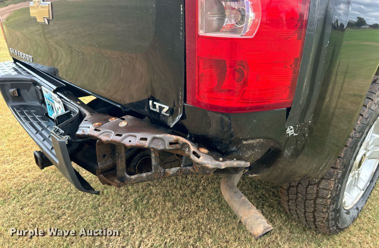 image for item DO7519 2008 Chevrolet  Silverado 1500 Crew Cab pickup truck