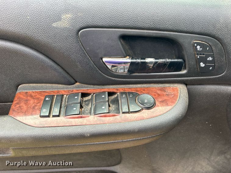 image for item DO7519 2008 Chevrolet  Silverado 1500 Crew Cab pickup truck