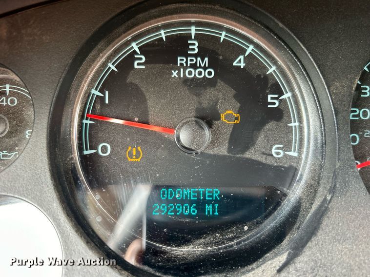 image for item DO7519 2008 Chevrolet  Silverado 1500 Crew Cab pickup truck