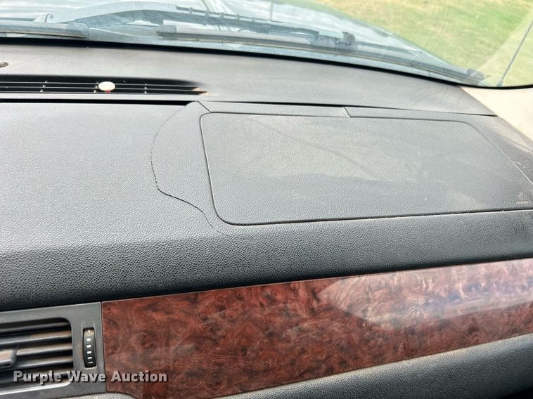 image for item DO7519 2008 Chevrolet  Silverado 1500 Crew Cab pickup truck