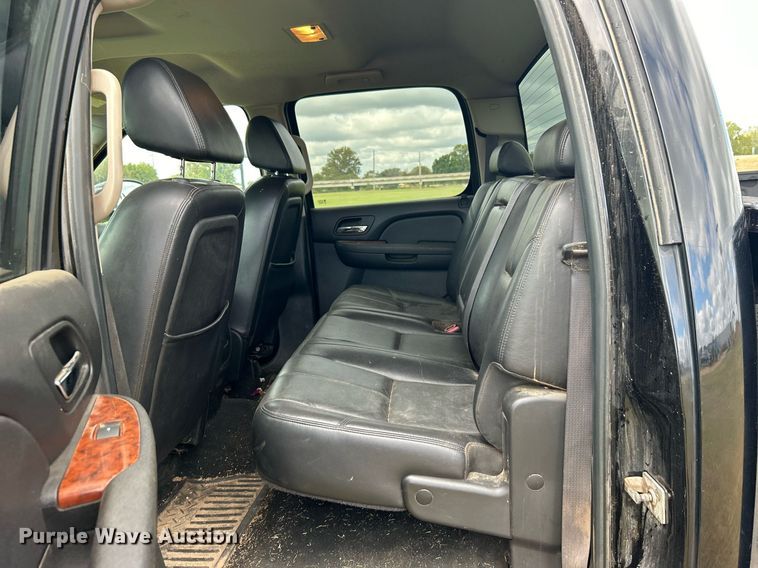 image for item DO7519 2008 Chevrolet  Silverado 1500 Crew Cab pickup truck