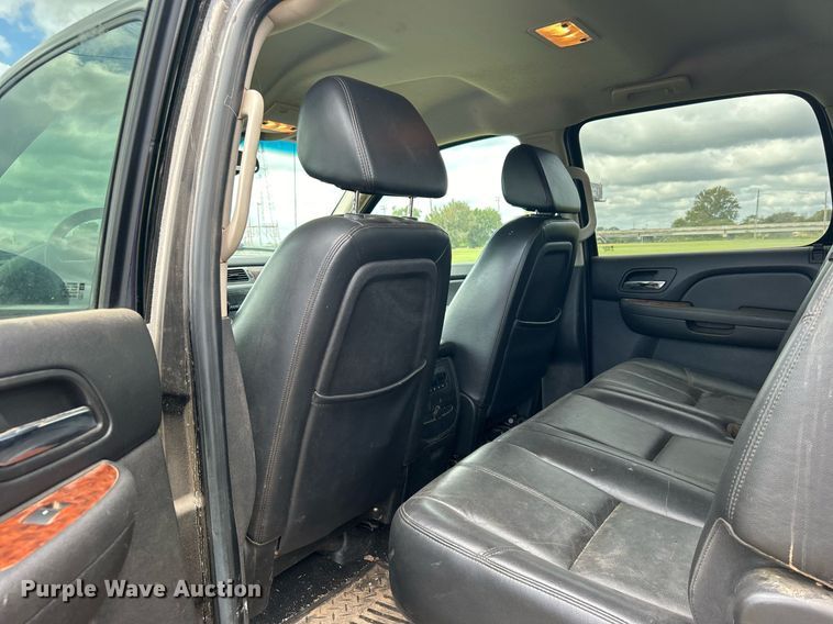 image for item DO7519 2008 Chevrolet  Silverado 1500 Crew Cab pickup truck