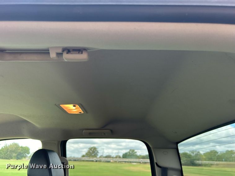 image for item DO7519 2008 Chevrolet  Silverado 1500 Crew Cab pickup truck