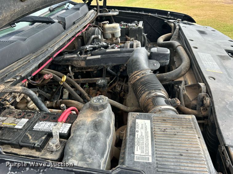 image for item DO7519 2008 Chevrolet  Silverado 1500 Crew Cab pickup truck