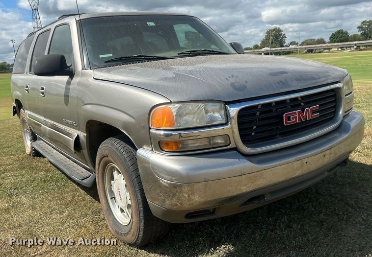 image for item DO7520 2001 GMC Yukon XL SUV