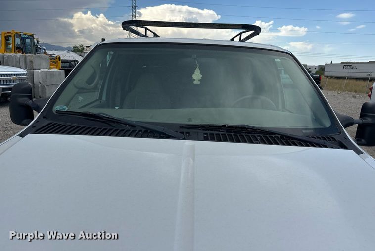 image for item DP3354 2001 Ford F250 Super Duty Crew Cab pickup truck