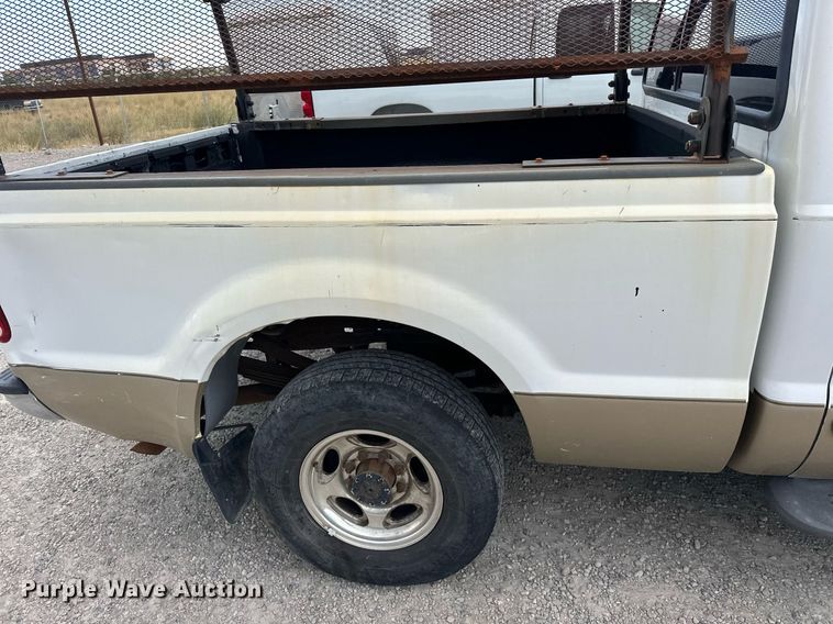 image for item DP3354 2001 Ford F250 Super Duty Crew Cab pickup truck