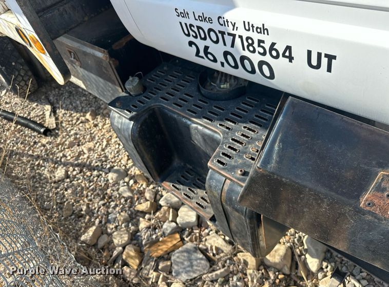 image for item DP3356 1994 GMC Topkick C5500 dump flatbed truck