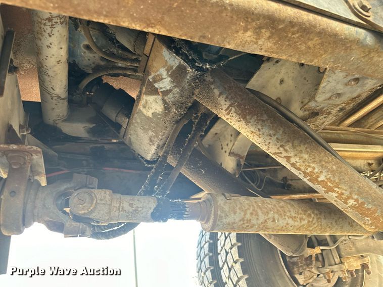 image for item DP3356 1994 GMC Topkick C5500 dump flatbed truck