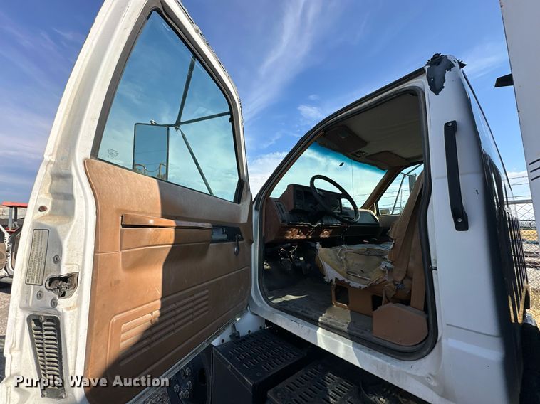 image for item DP3356 1994 GMC Topkick C5500 dump flatbed truck