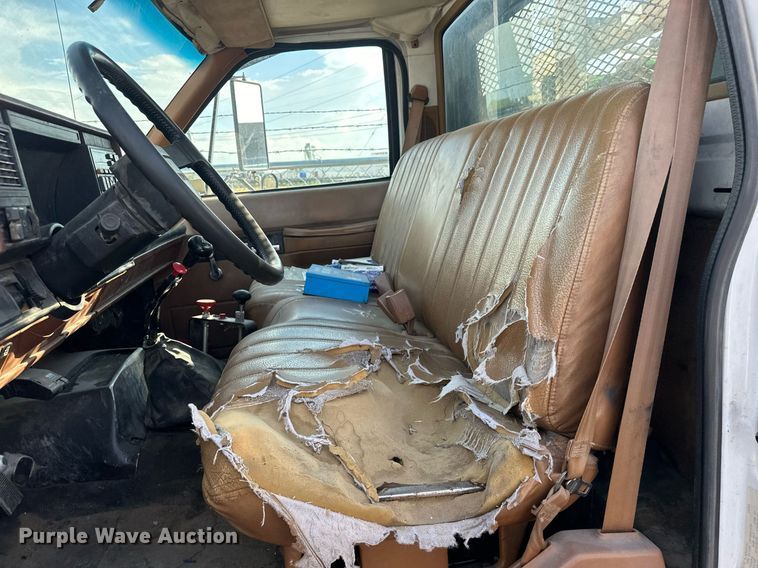 image for item DP3356 1994 GMC Topkick C5500 dump flatbed truck