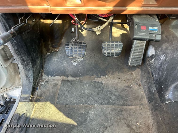 image for item DP3356 1994 GMC Topkick C5500 dump flatbed truck