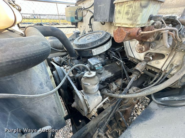 image for item DP3356 1994 GMC Topkick C5500 dump flatbed truck