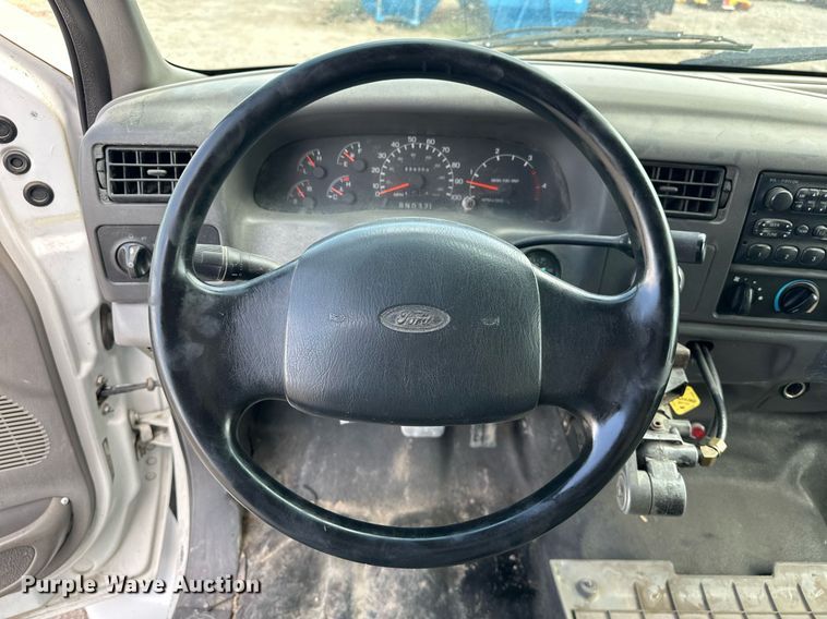 image for item DP3358 2000 Ford F650 Super Duty dump flatbed truck