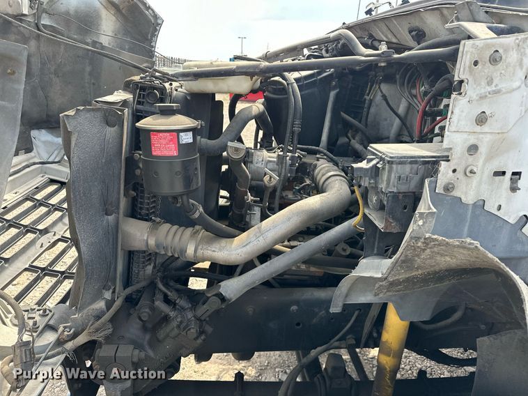 image for item DP3358 2000 Ford F650 Super Duty dump flatbed truck