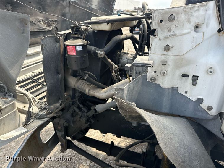 image for item DP3358 2000 Ford F650 Super Duty dump flatbed truck