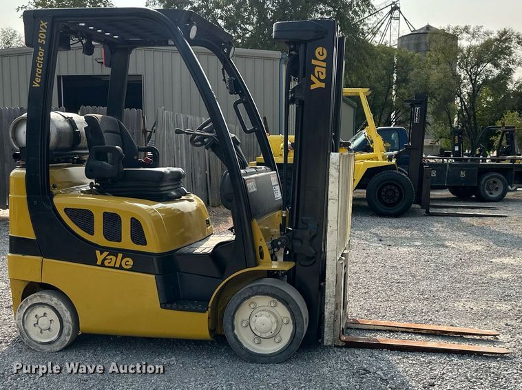image for item DR2588 Yale GLC050VXNESE083 forklift