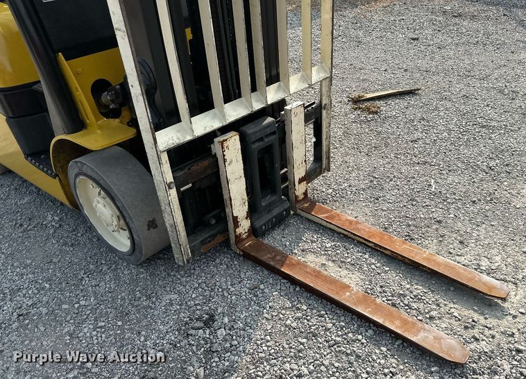 image for item DR2588 Yale GLC050VXNESE083 forklift