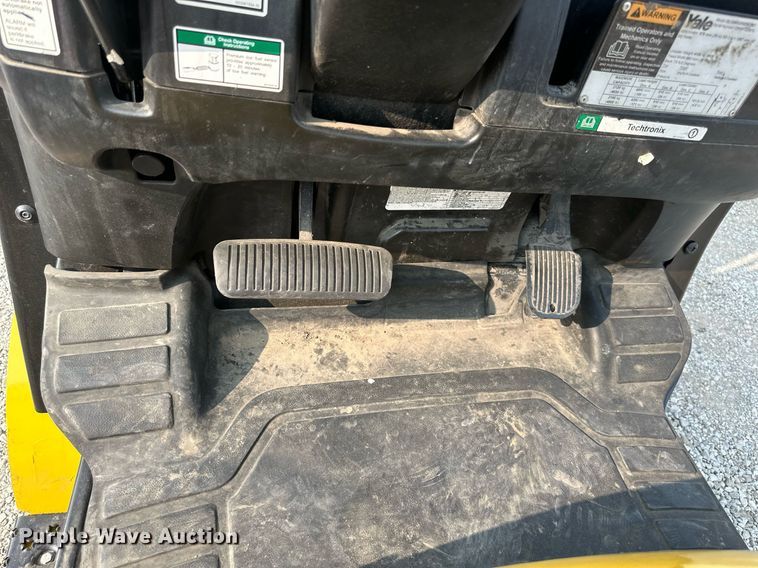image for item DR2588 Yale GLC050VXNESE083 forklift