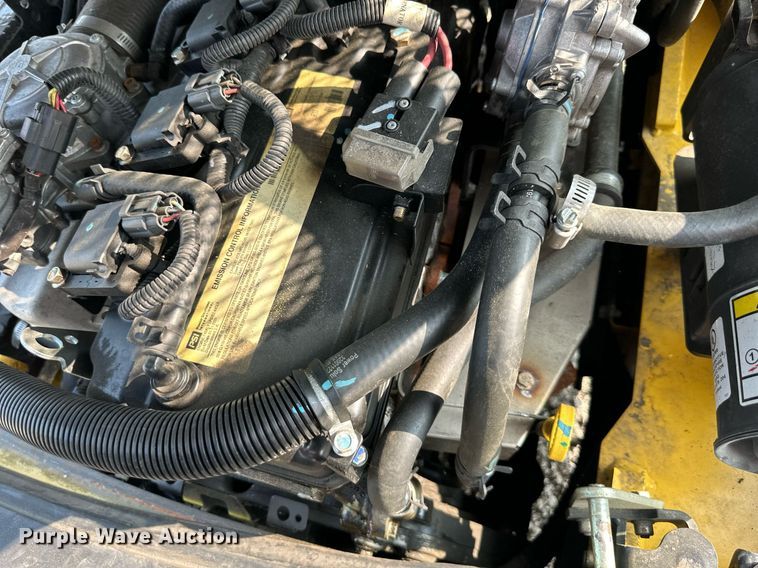 image for item DR2588 Yale GLC050VXNESE083 forklift