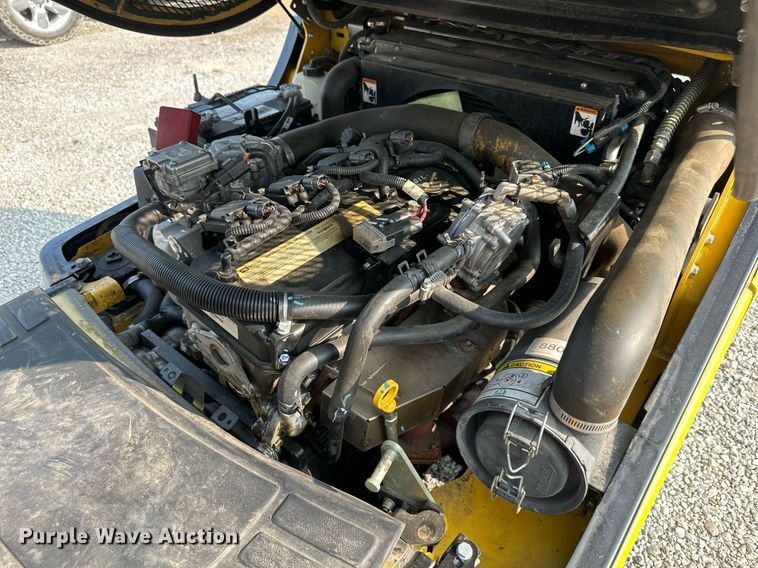 image for item DR2588 Yale GLC050VXNESE083 forklift